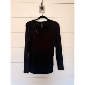Sao Paulo Women’s 6 Black Top Y2K 2000s